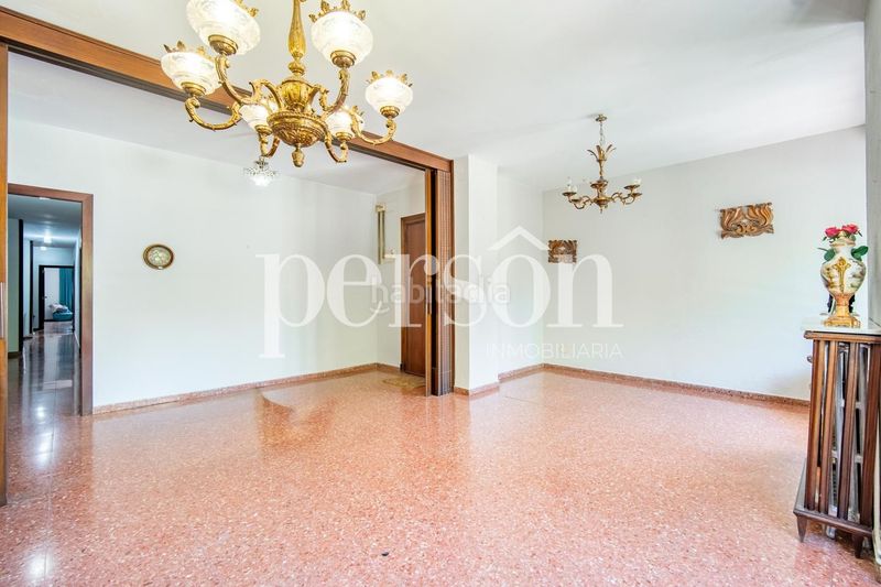 Foto b1b90f38-e0f1-4b6d-a38b-4f9100501495. Pis amb aparcament a El Botànic Valencia