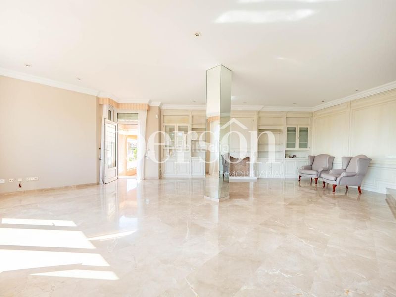 Foto 4c60b3c0-b748-46a1-b103-fe9b8721cfb2. Casa amb calefacció piscina a Centro-El Castillo Sagunt