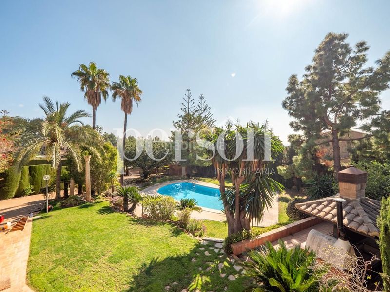 Foto db3a232c-86d4-4e99-b0b3-ced68521c4e7. Casa amb calefacció piscina a Centro-El Castillo Sagunt