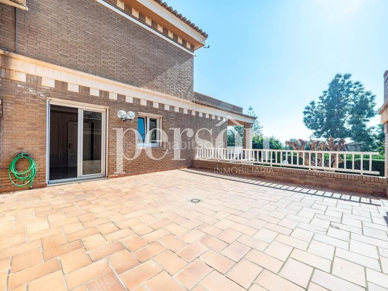 Foto fd7959ef-ee86-417c-9947-c356928d4ec3. Casa amb calefacció piscina a Centro-El Castillo Sagunt