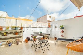 Lloguer Àtic a El Cabanyal-El Canyamelar. Ático en el cabanyal