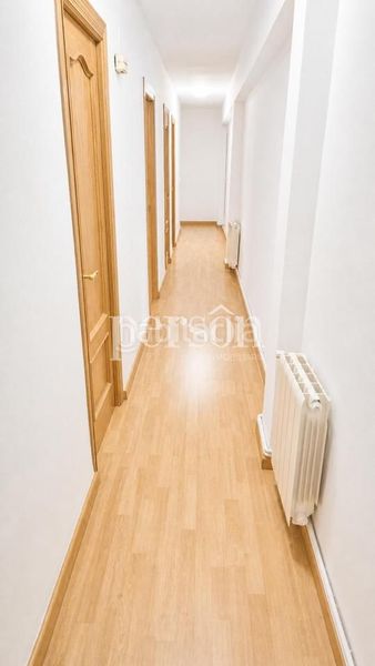 Foto 5ef6a2e3-c797-4eee-99dc-ed9ff13b267f. Pis a Nou Moles Valencia