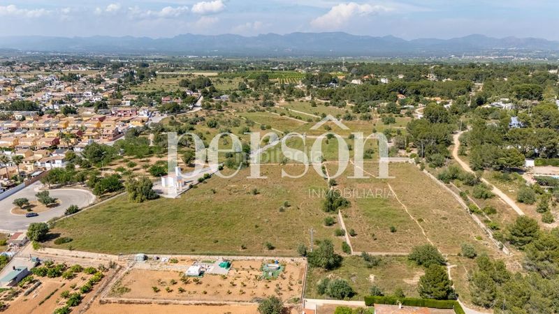 Foto 9df7a24c-fcdb-4e46-86e0-16b9e9e213b8. Terreny residencial a La Conarda-Montesano Bétera