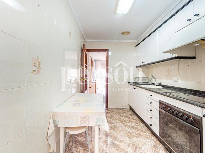 Foto d76f63e6-b4fd-4d88-8f73-88eb2aa5d5e7. Pis a Camí Fondo Valencia