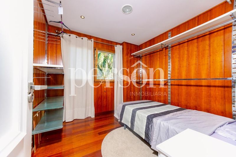 Foto 1215999d-48b1-4403-98a3-d870e606603a. Casa amb calefacció aparcament piscina a Los Pinares-La Masia Bétera
