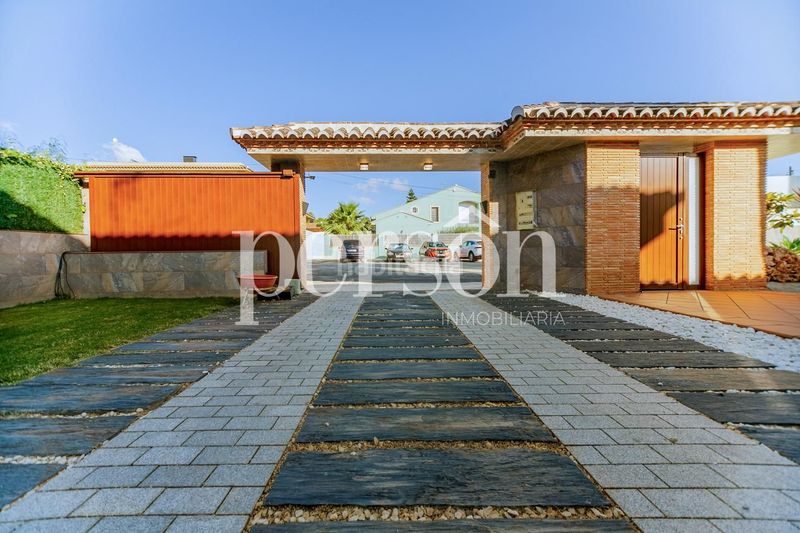 Foto 6fa50082-63a8-43a1-a698-75f77cd991d8. Casa amb calefacció aparcament piscina a Los Pinares-La Masia Bétera