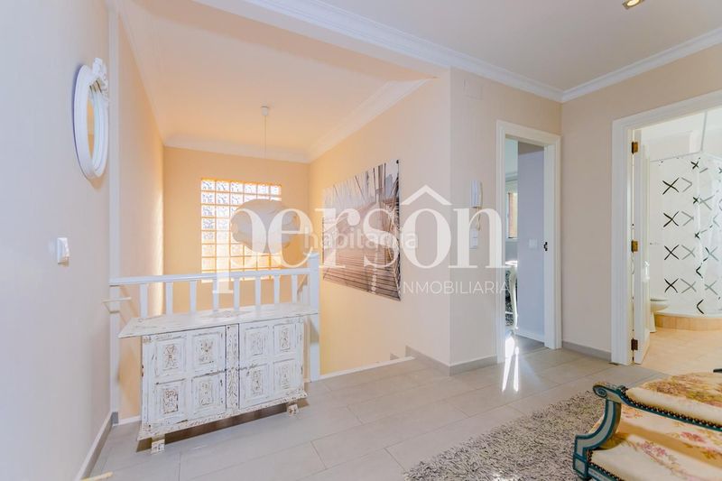 Foto a3bd3130-2f64-47a0-bd2e-5c57749497f1. Casa amb calefacció aparcament piscina a Los Pinares-La Masia Bétera