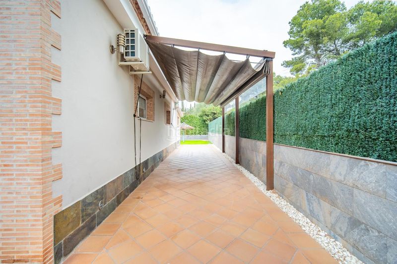 Foto c909229b-46de-416f-b666-cc6eda11869a. Casa amb calefacció aparcament piscina a Los Pinares-La Masia Bétera