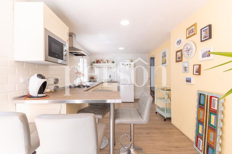 Foto ba290256-1477-4272-8a37-39ab68b91dc0. Casa amb aparcament piscina a Las Pedrizas Chiva