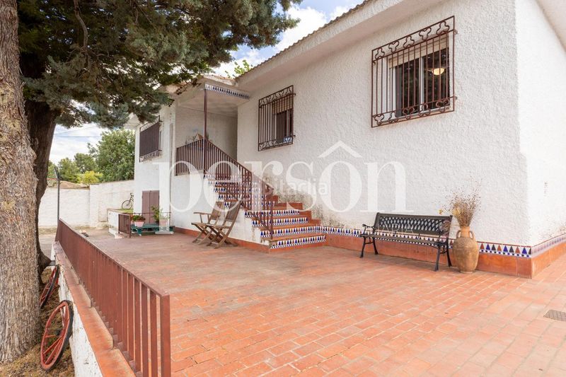 Foto c3f61825-c26f-4dcf-85a4-d43a2a9b1d2e. Casa amb aparcament piscina a Las Pedrizas Chiva