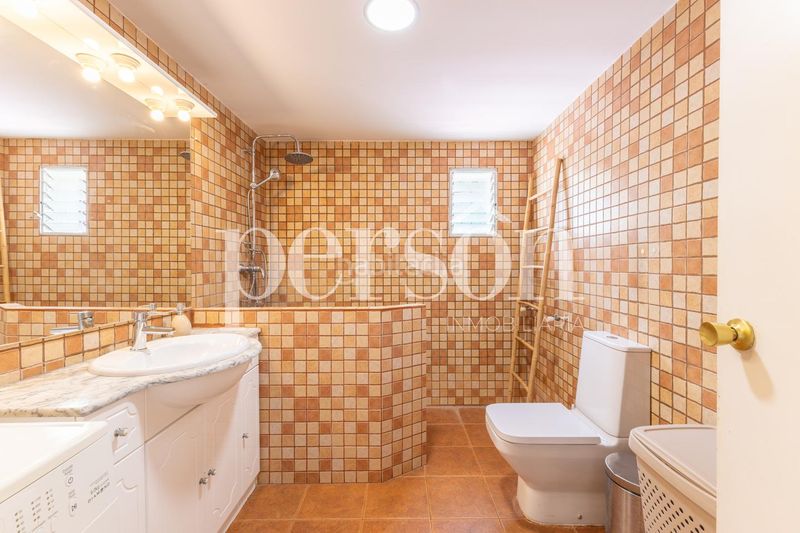Foto e0334a72-4529-4925-9047-a7ca20e87af2. Casa amb aparcament piscina a Las Pedrizas Chiva
