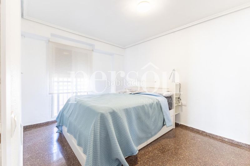 Foto e2cb6ce1-2697-4785-a2b2-9a6951c798b1. Pis a Torrefiel Valencia