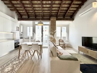 Lloguer Pis a Barrio de Patraix. Atico duplex de dos habitaciones totalmente reformado, en patrai