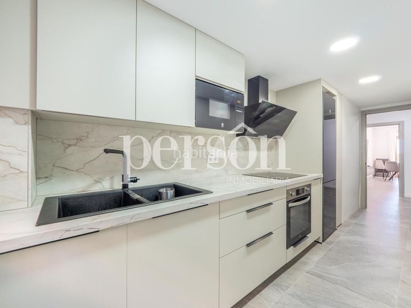 Foto f81f5675-d6fc-454c-b2d8-fae285f6f21a. Apartament amb aparcament piscina a El Perelló Sueca