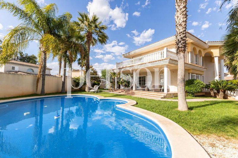 Foto 2d5ba385-5aed-4a35-9e43-53a3e4e36937. Casa amb calefacció piscina a Montealegre Eliana (l´)