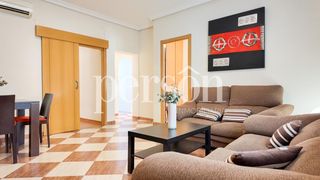 Location Appartement  Del pare urbano. Amplio piso en benimaclet