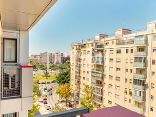 Appartement  D'eduard boscà. Piso en venta frente al rio con garaje y trastero