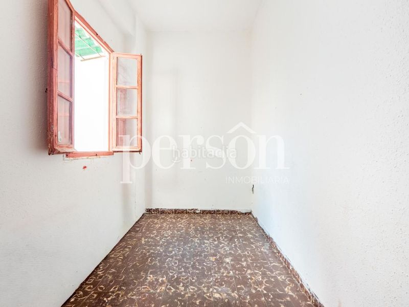 Foto f5d686bf-8193-4eb8-af0c-ab83ebda9c35. Àtic a La Petxina Valencia