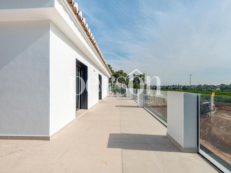 Foto 87f9504f-6bfd-4909-8034-a575836d5c16. Casa amb aparcament piscina a Godella
