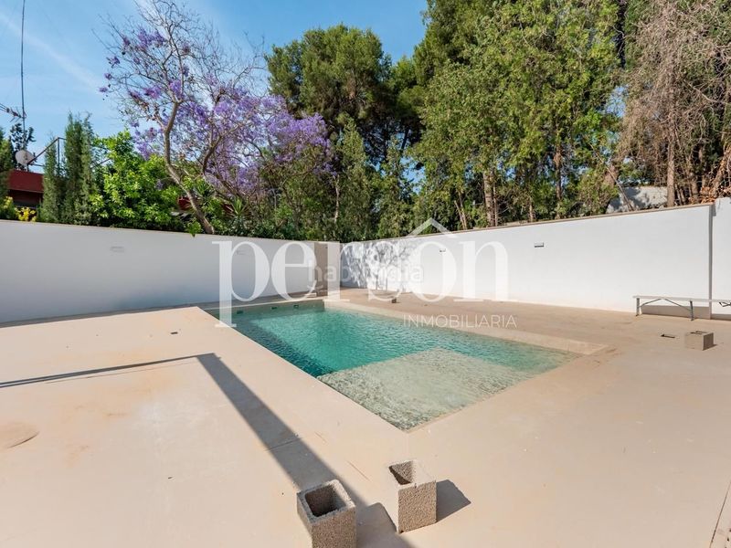 Foto 88ced2a8-234d-44d5-a291-6319d9a3dab9. Casa amb aparcament piscina a Godella