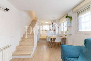 Rent Semi detached house in Silla. Adosado en silla