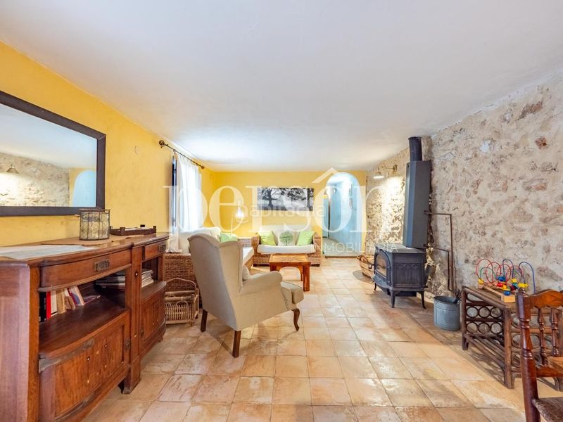 Foto b82b0414-fb7f-4a2b-a7f1-d2b9a9b8e7c6. Casa amb aparcament piscina a Chella