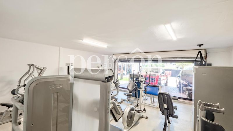 Foto f0126a77-d3d0-49f4-88c7-4fdd9c4b93ca. Casa amb calefacció aparcament piscina a La Cañada Paterna