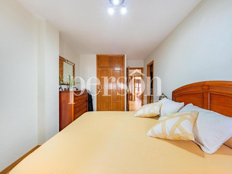 Foto 726d87ba-d010-4499-b7d9-f2d698d0fd79. Pis a Russafa Valencia