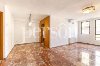Location Appartement  Calle del pintor peiró. Exclusivo dúplex junto a la alameda un hogar donde la elegancia