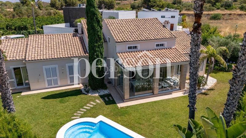 Foto b76370b2-4f6b-4759-a18b-1f0b2931da5e. Casa amb calefacció aparcament piscina a Torre en Conill-Cumbres de San Antonio Bétera