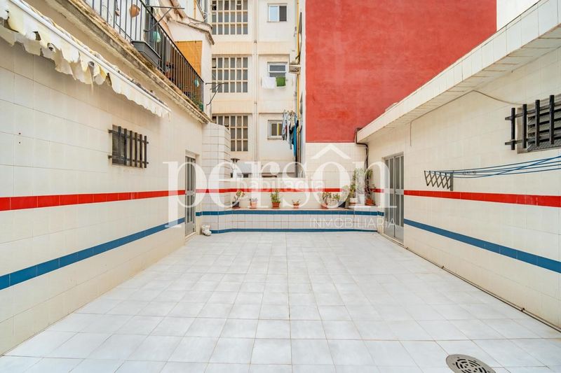 Foto f11547a3-7023-4628-b7fa-efa158167a78. Pis a La Raïosa Valencia