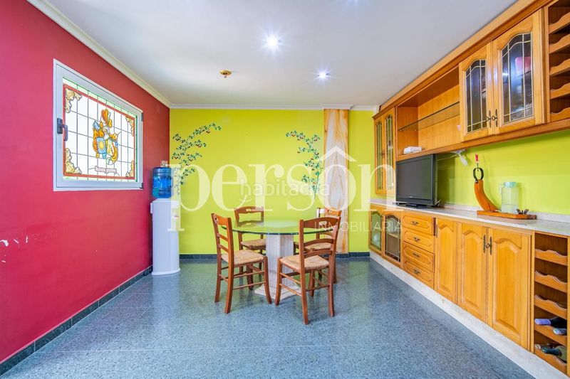 Foto 6fbb26dd-1803-490d-88da-b4f097f22496. Casa amb aparcament a Pinedo Valencia