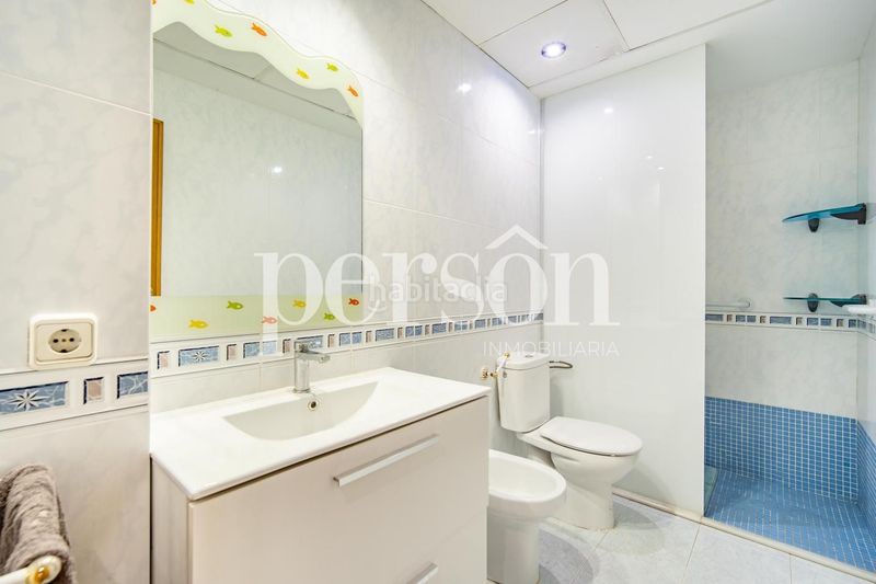 Foto 8d892be9-720d-4b6f-a76a-3f290ef22639. Casa amb aparcament a Pinedo Valencia