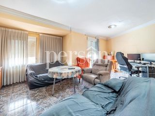 Piso  Avinguda de burjassot. Piso en venta en avenida burjassot