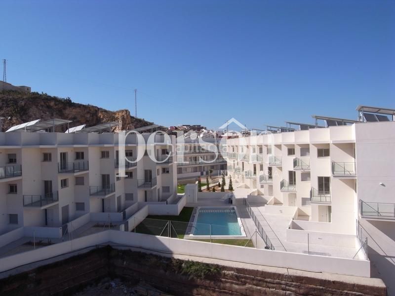 Foto e08307df-a4bc-47a6-8312-7145592da077. Pis amb aparcament piscina a Casco Antiguo Llíria