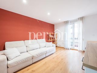 Flat  Calle del convent de jerusalem. Venta de vivienda alquilada en el centro de valencia