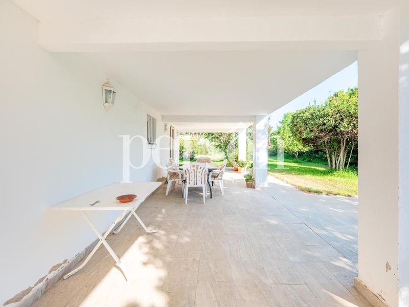 Foto a300f28d-2ef0-4623-9102-be0aea83bd4b. Casa amb piscina a La Conarda-Montesano Bétera