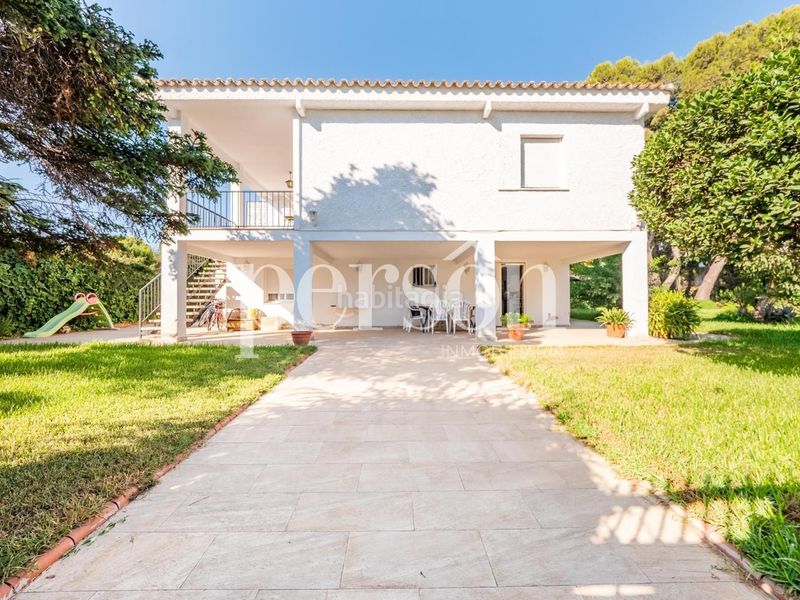 Foto ed29ac27-2060-44de-aee7-371ba862dd6a. Casa amb piscina a La Conarda-Montesano Bétera