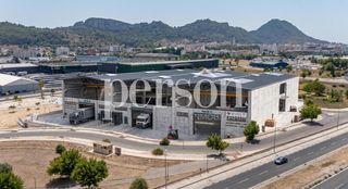 Lloguer Nau industrial a Xàtiva. Alquiler nave diafana con altura libre  11 m2 ideal logistica o