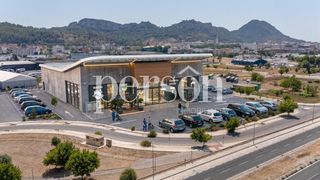 Alquiler Local Comercial en Xàtiva. Se alquila superficie comercial diáfana de hasta 5.000 m en xàti