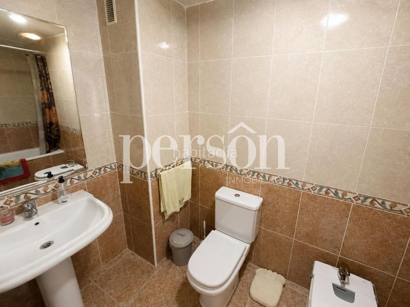 Foto ea5ea644-8b5d-4372-963e-2aea03c37ea0. Casa adossada amb aparcament a Bugarra