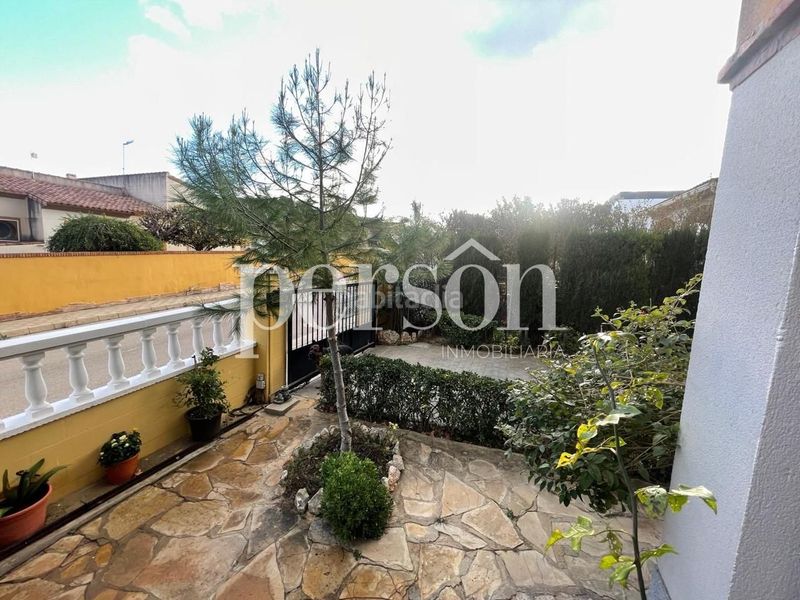 Foto 0dce5748-6e66-4301-a7c3-50b62bc5eade. Casa amb piscina a Godelleta