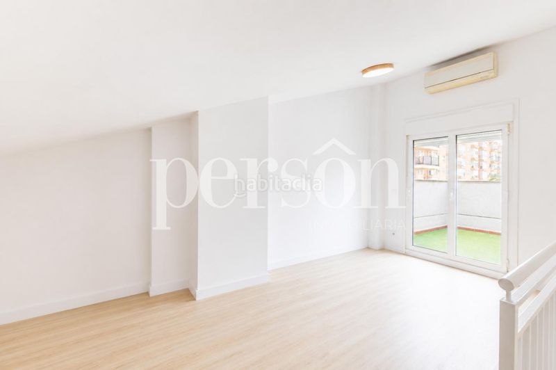 Foto f007eea9-cb46-40fe-89c6-50ce111ac9e5. Casa a Silla