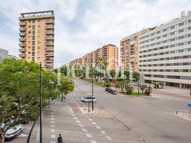 Foto 33e21ffe-a9fb-44fa-883f-24428fe75f5a. Pis amb aparcament piscina a Penya-Roja - Avda. Francia Valencia