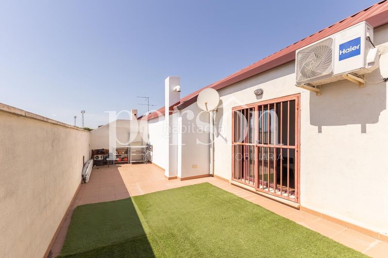 Foto 61605471-ad40-45a1-b323-56f24f747aaa. Location duplex avec parking dans Alameda Park Manises