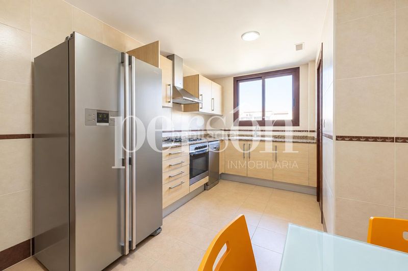 Foto b4370bbb-ecc6-4dd7-af75-a39712720f60. Location duplex avec parking dans Alameda Park Manises