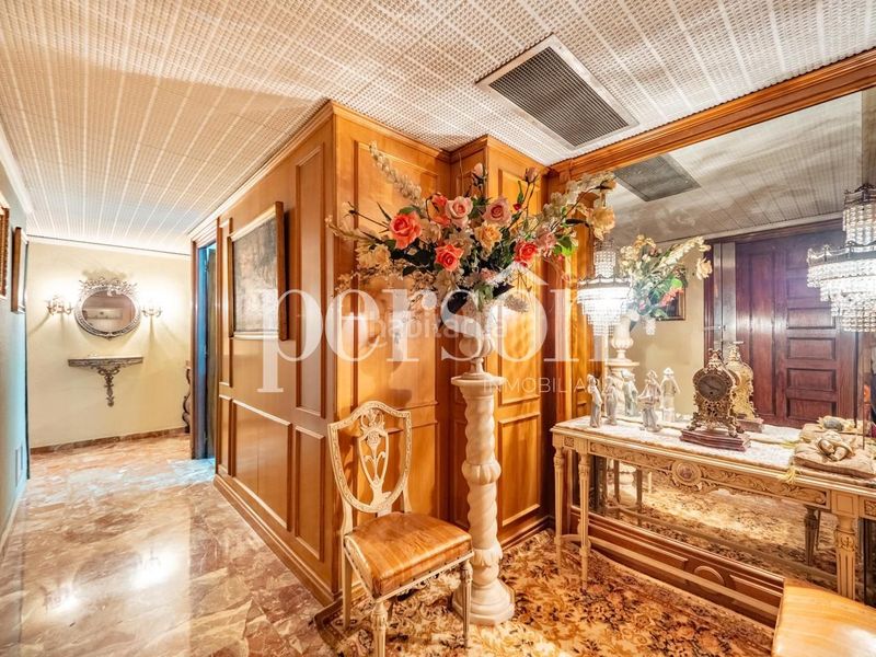 Foto 17ba7ba9-4bc4-4bf9-9358-af3eecd2a84a. Piso amplia vivienda de 215 m en La Petxina una oportunidad única en Valencia