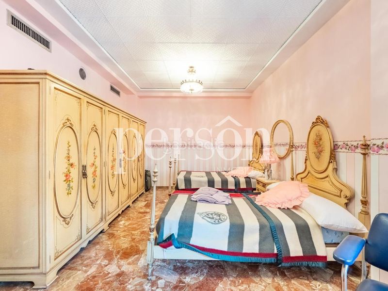 Foto 4ee2c35f-892d-459a-8397-fe3950586b23. Piso amplia vivienda de 215 m en La Petxina una oportunidad única en Valencia
