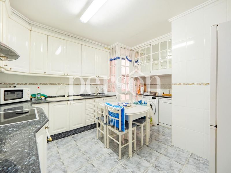 Foto 91880a37-50ab-4de6-ad43-4943a8e38eef. Piso amplia vivienda de 215 m en La Petxina una oportunidad única en Valencia