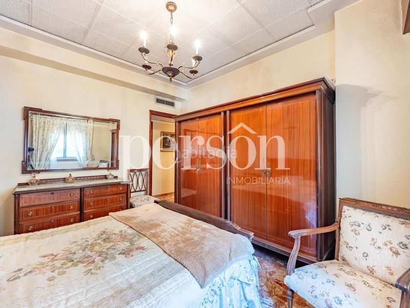 Foto 92c256bf-81b8-45c8-9c3d-ac0e40d4c120. Piso amplia vivienda de 215 m en La Petxina una oportunidad única en Valencia
